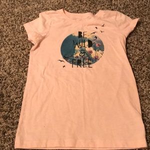Gently used girls T-shirt